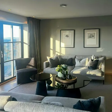 Vakantiehuis House With Gym And Sea Path On Jeloya *